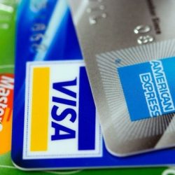 5 signs that it is Time To Get A New Credit Card in 2021